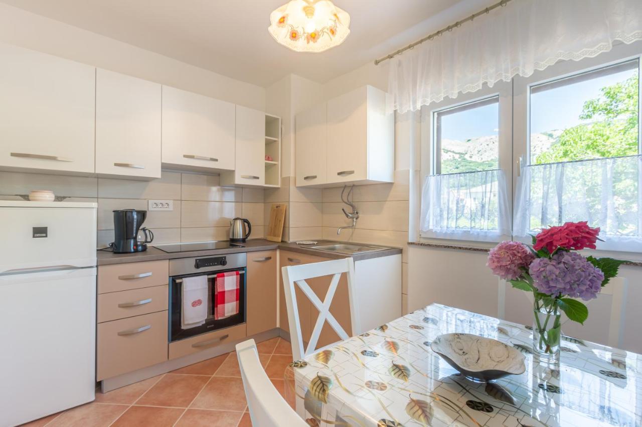 Apartment Beti With Balcony Baska  Luaran gambar