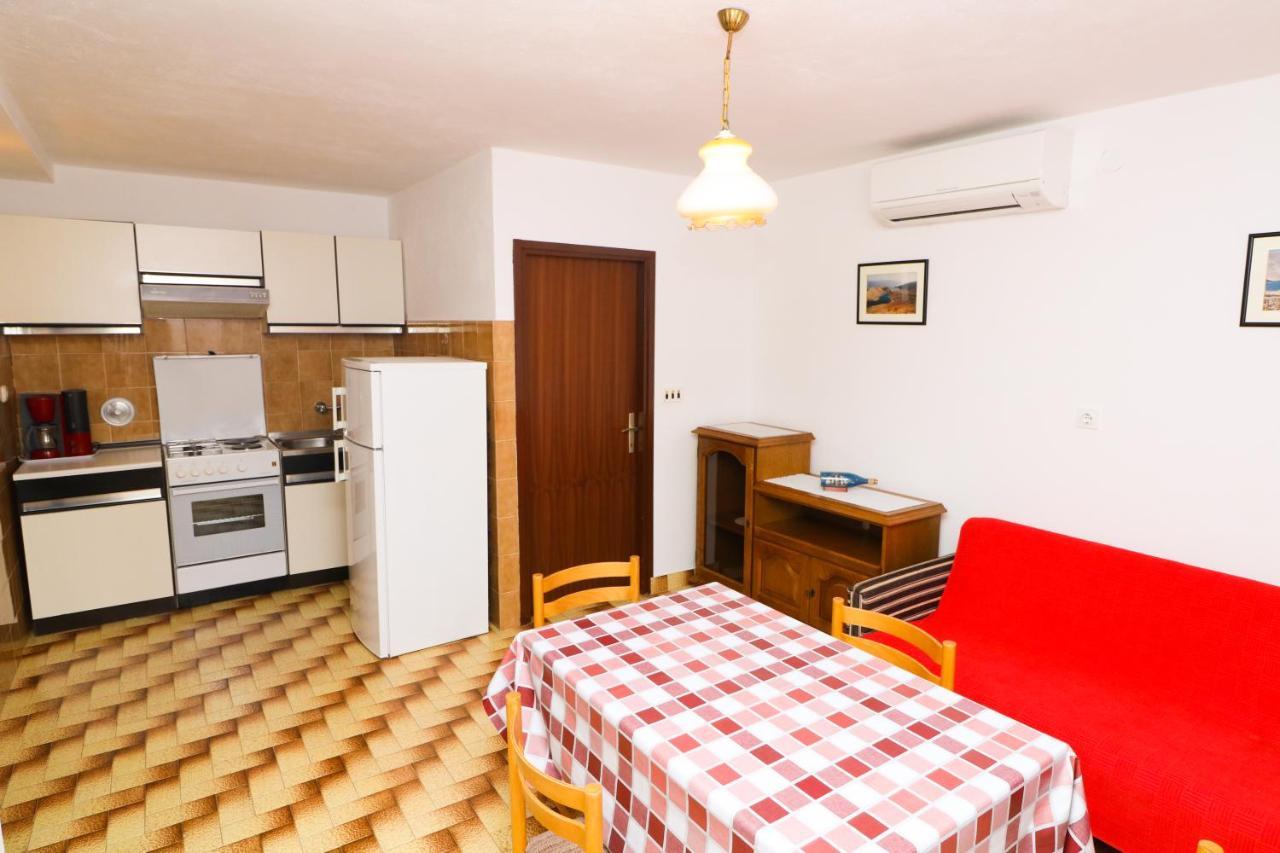 Apartment Beti With Balcony Baska  Luaran gambar