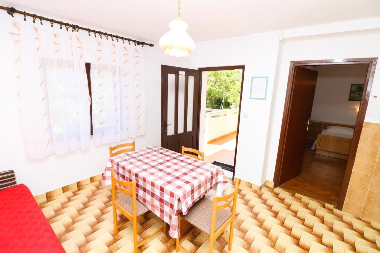 Apartment Beti With Balcony Baska  Luaran gambar